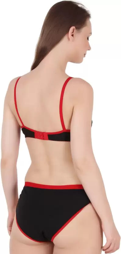 Deevaz Solid Cotton Rich Panty In Pink Colour.