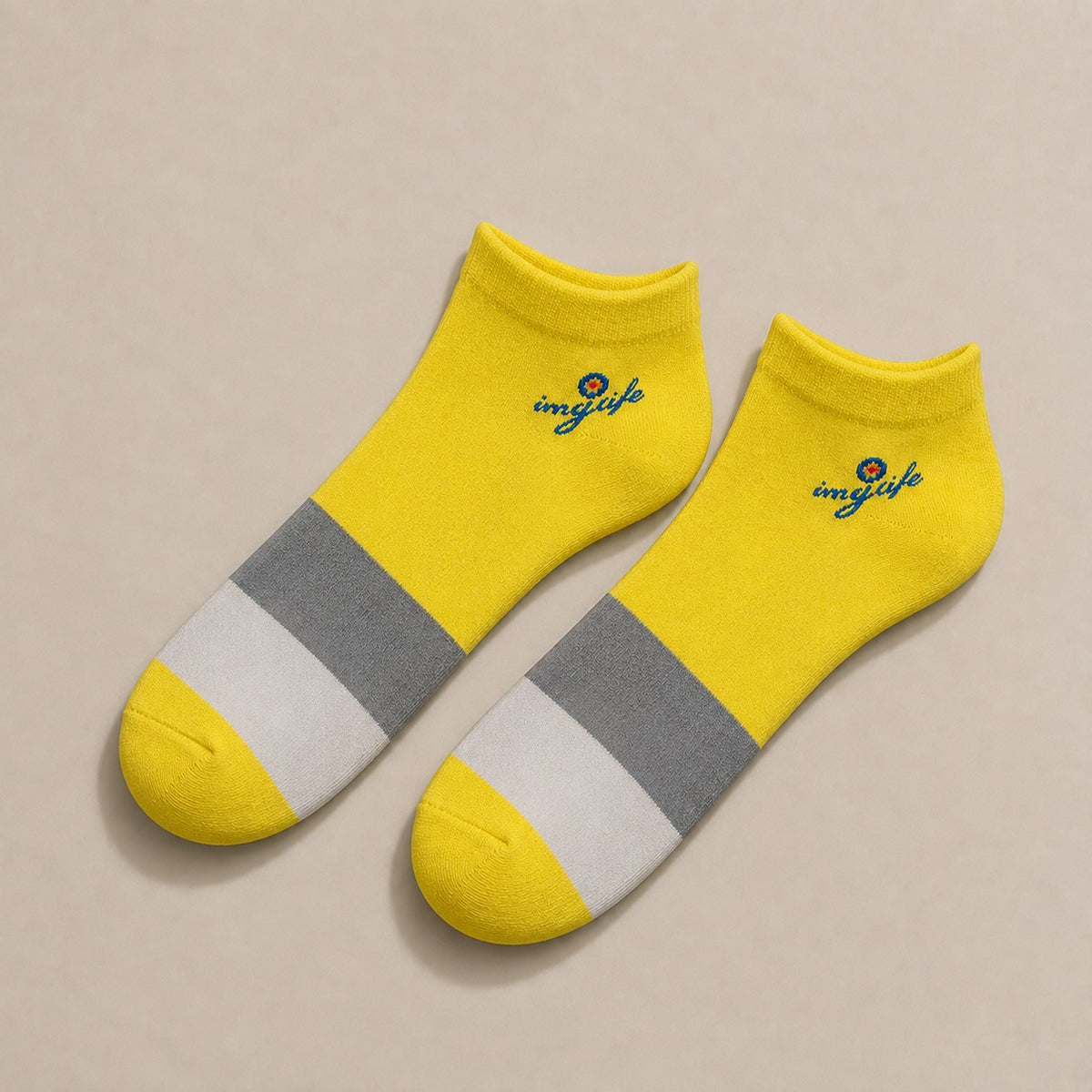 Deevaz Bamboo Thread Unisex Comfortable Casual Ankle Length Socks with a Pack of 3.