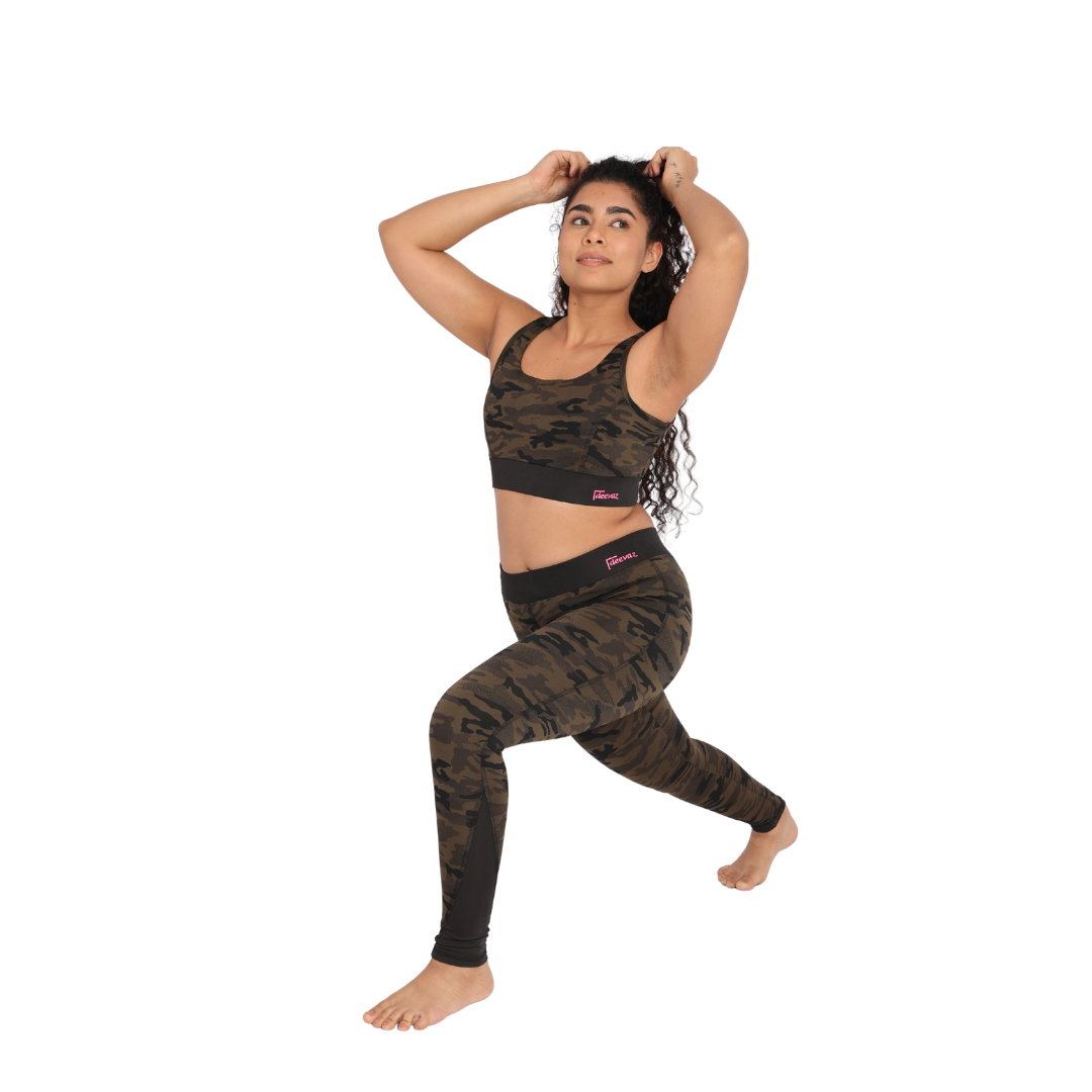 Deevaz Pair Of Comfort Fit Active Sports Bra & Snug Fit Active Ankle-Length Tights In Printed olive Color