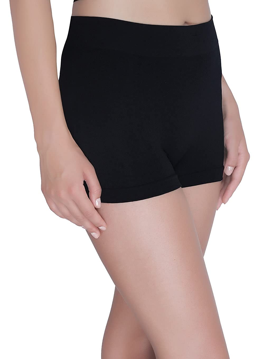 Deevaz Combo of 2 Mid Rise Full Coverage Seamless Boy Shorts In Black & White colour.