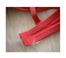 Load image into Gallery viewer, Deevaz Padded Women's Cotton Rich Medium Coverage Wired Push-Up Bra In Coral Pink Colour.