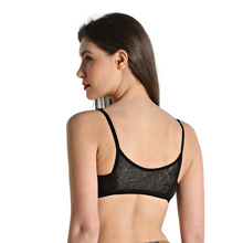 Load image into Gallery viewer, Deevaz Cotton Rich Non-padded Solid Front open T-Shirt Bra - Black