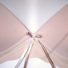 Load image into Gallery viewer, Deevaz Nude Seamless Lightly Padded Non-Wired Bra.