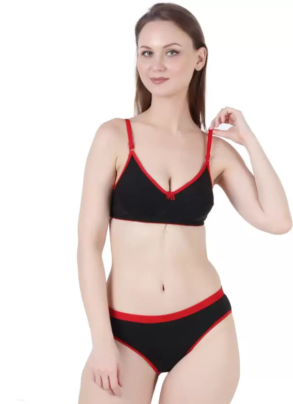 Deevaz Solid Cotton Rich Panty In Pink Colour.