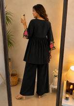 Load image into Gallery viewer, Deevaz Women’s Black Floral Embroidered Kurta &amp; Palazzo Pant Set