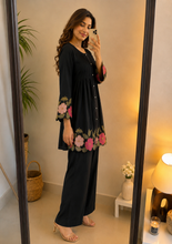 Load image into Gallery viewer, Deevaz Women’s Black Floral Embroidered Kurta &amp; Palazzo Pant Set