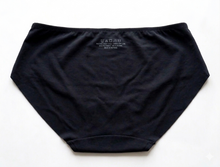 Load image into Gallery viewer, Deevaz  Seamless Spandex Style Panty ( Black )