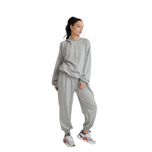 Load image into Gallery viewer, Deevaz Women&#39;s Solid Comfort Fleece Regular-Fit Cotton Joggers Track Pant In Grey Color.