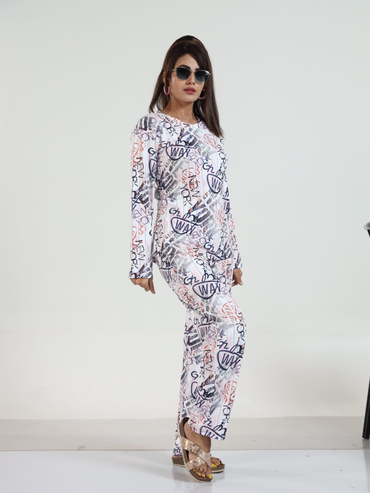 Deevaz Women Night Suit Set