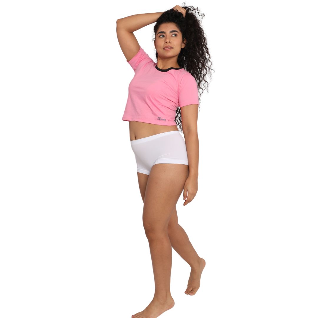 Deevaz Mid Rise Full Coverage Seamless Boy shorts in white