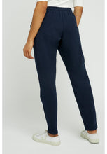 Load image into Gallery viewer, Deevaz Women Maroon Solid Port Royale Casual Straight Fit Track Pants In Navy Color.