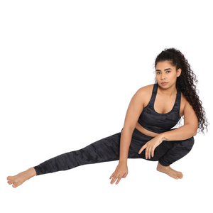 Deevaz Pair Of Comfort Fit Active Sports Bra & Snug Fit Active Ankle-Length Tights In Bluish Camouflage Color.