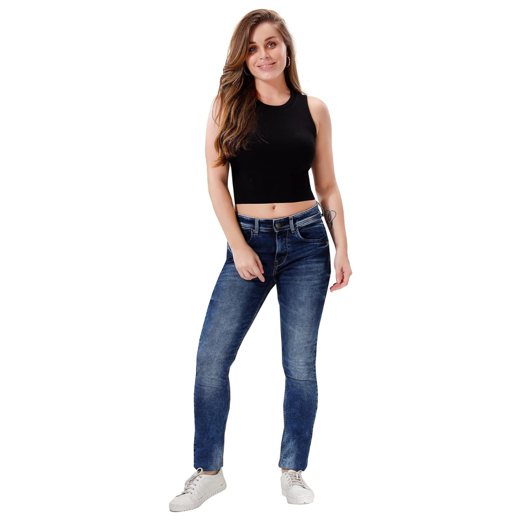 Deevaz Women’s Sleeveless Rib Knitted Cotton Racer Back Tank Tops Crew Neck Crop Tops Black Color.