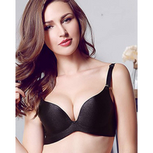 Load image into Gallery viewer, Deevaz  Padded Non-Wired with Medium Coverage Push Up Seamless Bra In Black Color.