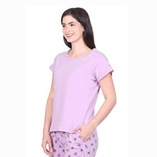 Load image into Gallery viewer, Deevaz Women Comfort Fit Round Neck Half Sleeve Cotton T Shirts In Mauve Colour.