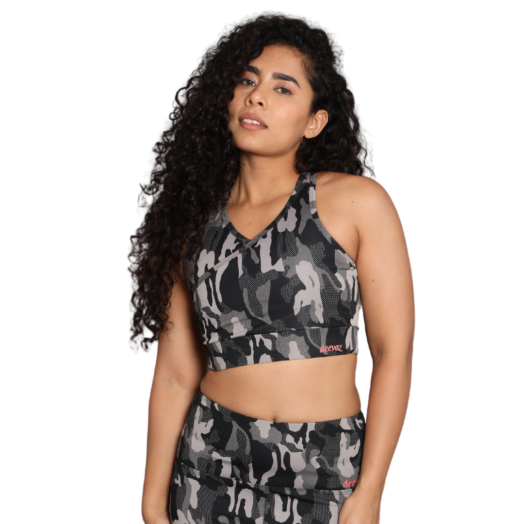 Deevaz Pair Of Comfort Fit Active Sports Bra & Snug Fit Active Ankle-Length Tights In Grey Camouflage Color.