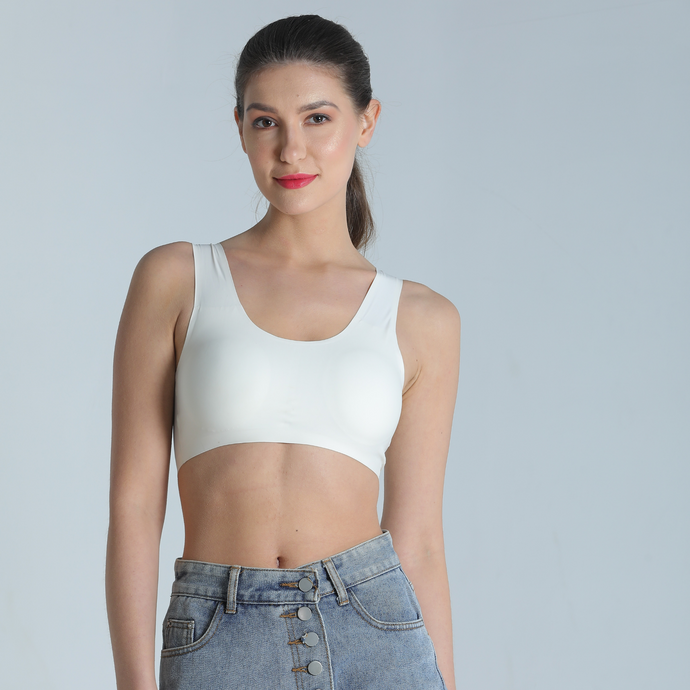 Deevaz Seamless Non-Wired Sports Bra With Removable Cups In White Colour