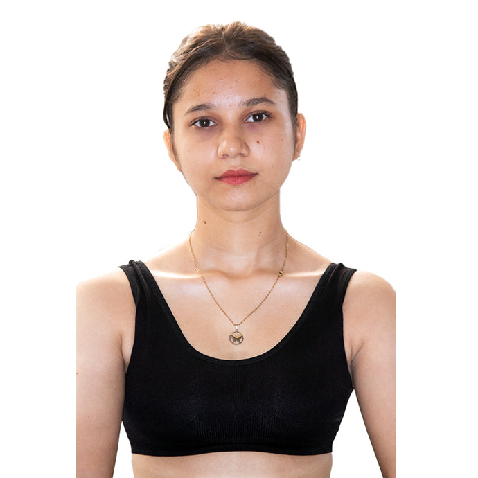 Deevaz Medium Impact Non-Padded non-wired Sports Air Bra in Black Colour for Teenagers