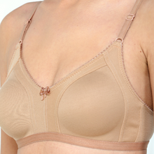 Load image into Gallery viewer, Deevaz Spacer Cup Non-Padded Non-Wired Full Coverage Bra in Nude Colour - Cotton Rich